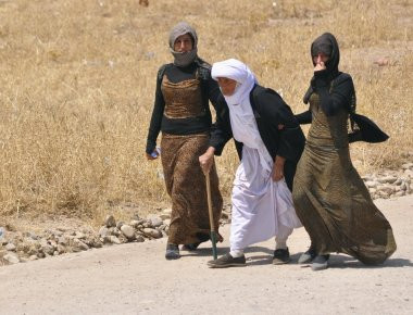 Πρώην σκλάβα του έρωτα γυρνά στο Ιράκ για να εκδικηθεί τον ISIS (φωτό, βίντεο)